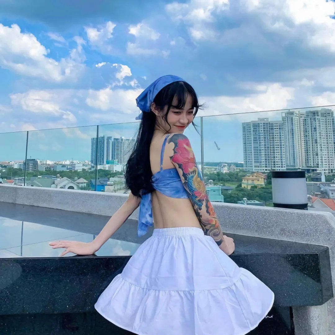 一楼一鬼